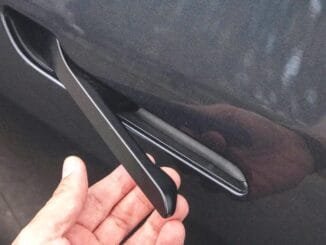China Bans Hidden Door Handles on Electric Vehicles - Digital Media Engineering