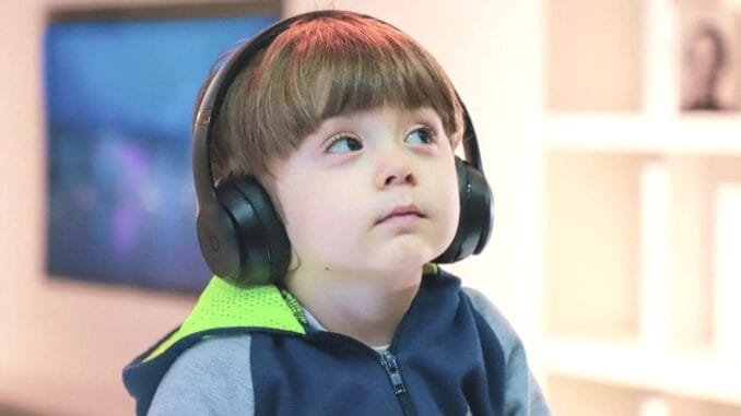 Younger Generation Embraces Artificial Intelligence Faster Than Adults - Digital Media Engineering